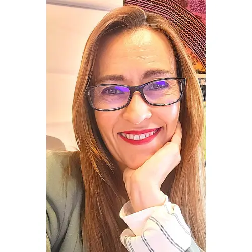 Silvia Iglesias Silvia Iglesias